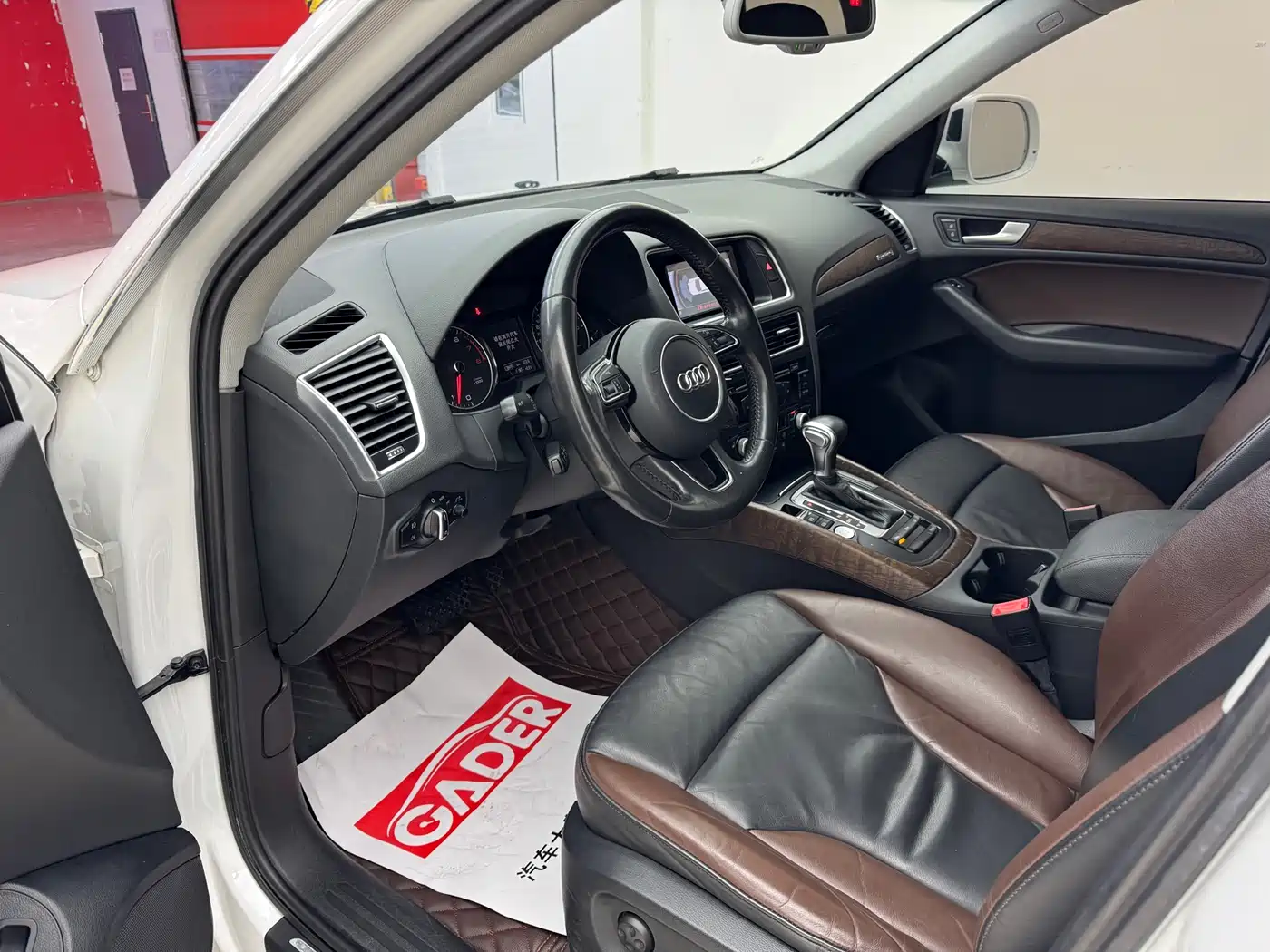 AUDI Q5