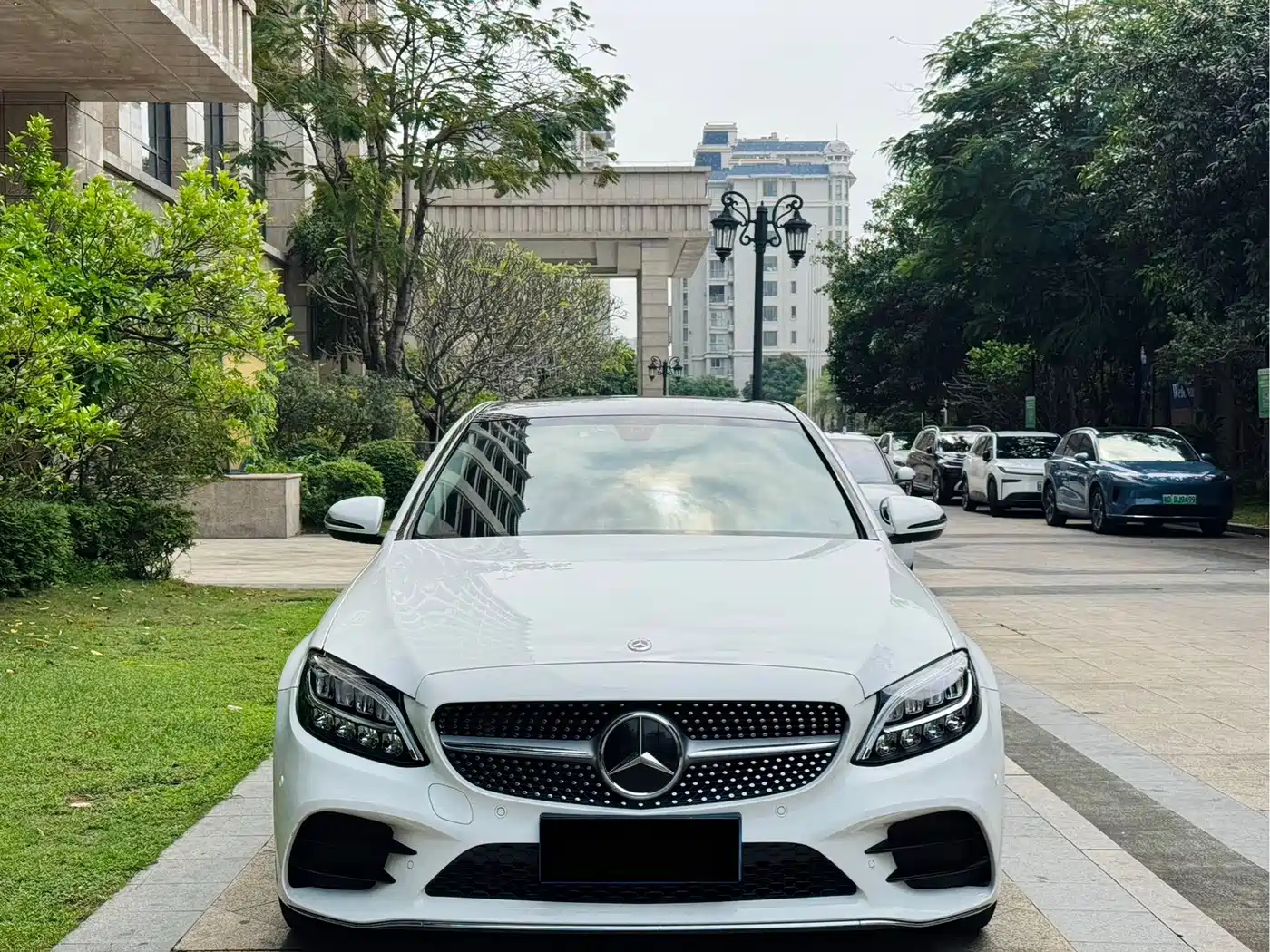 MERCEDES-BENZ C CLASS