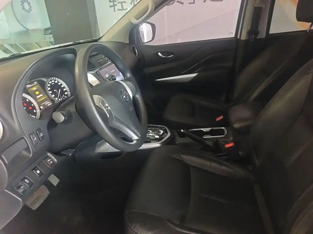 Nissan Terra 2019 2018 2.5L Automatic 2WD Luxury Edition