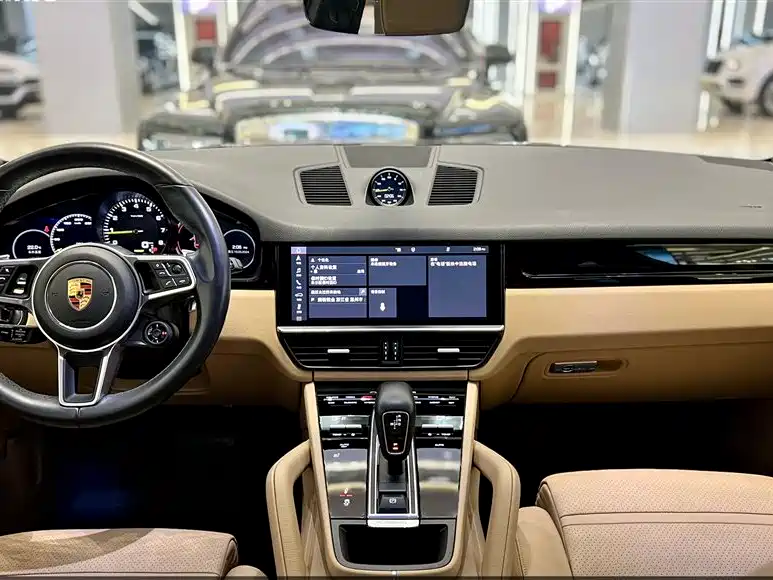 Porsche Cayenne New Energy 2020 Cayenne E-Hybrid 2.0T фото 15