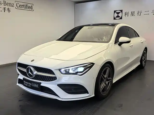 Mercedes-Benz CLA (Import) 2022 Facelift CLA 200 — фото 1