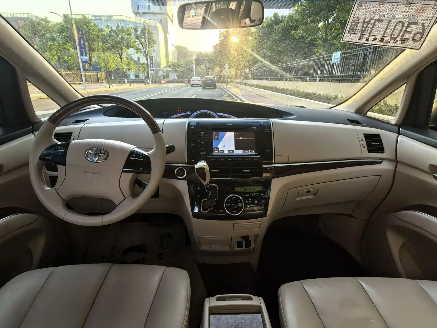 Toyota Previa 2012 2.4L 7-Seater Luxury Edition фото 10