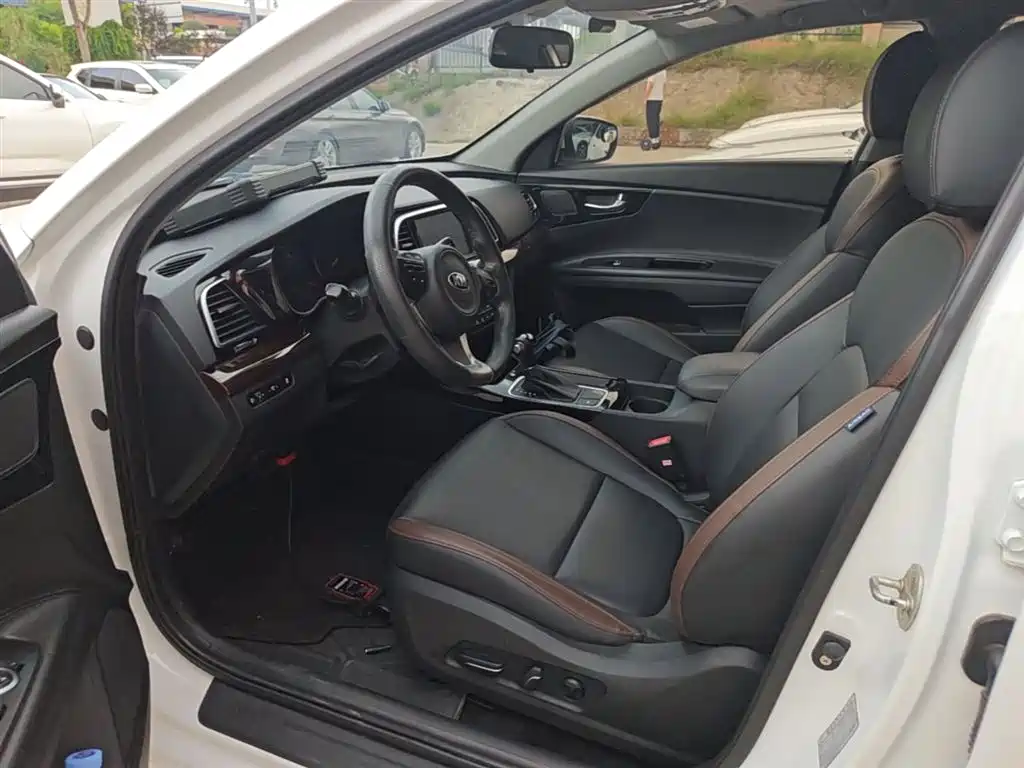 Kia Kaishen 2019 1.8L Automatic GLS фото 15