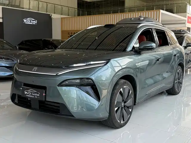  BYD Tang L 2025 DM 175KM Drone Player Edition