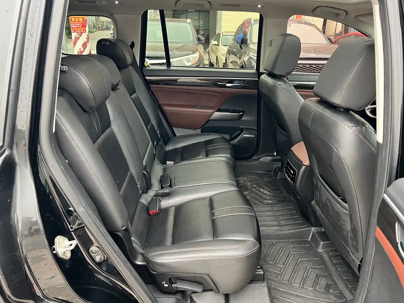 GAC Trumpchi Trumpchi GS8 2017 320T 2WD Luxury Smart Connect (7-seater) фото 29