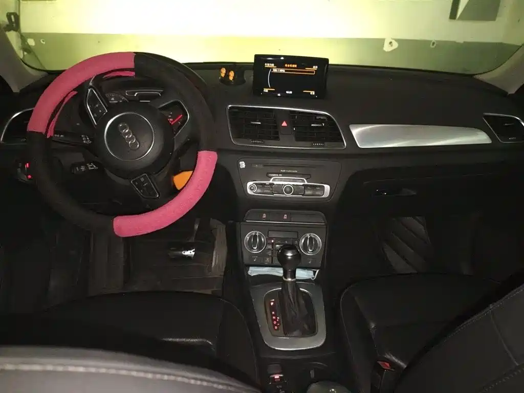 Audi Q3 2013 35 TFSI Comfort фото 13