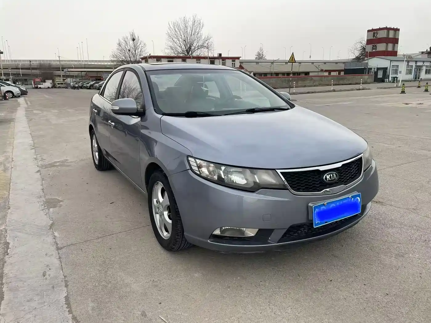 Kia Forte 2011 Model 1.6L MT GLS фото 3