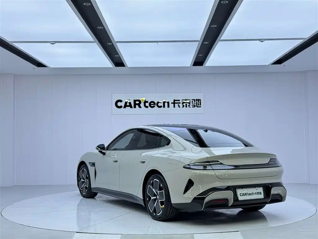 XIAOMI CAR XIAOMI SU7