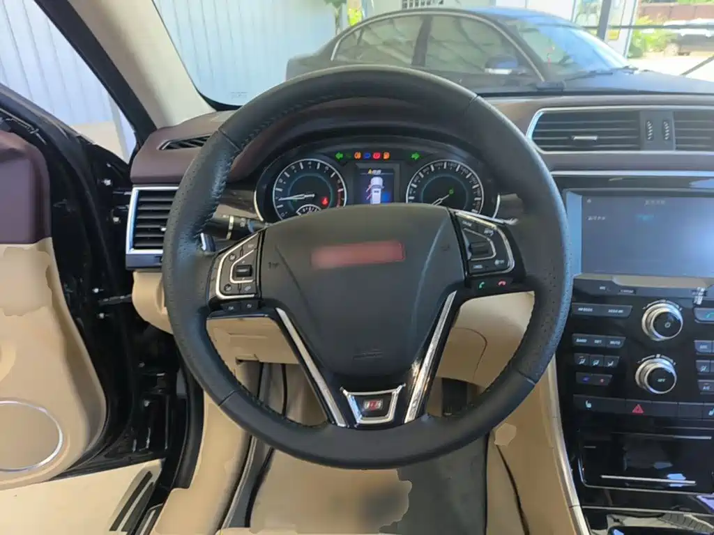 Haval H2 2015 2014 1.5T Manual 2WD Elite Edition
