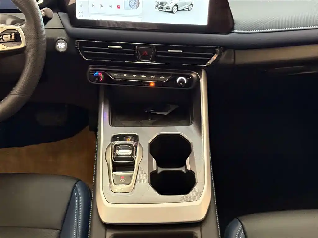 GAC Trumpchi Trumpchi GS3 2026 GS3 Emzoom 270T Sport Edition фото 26