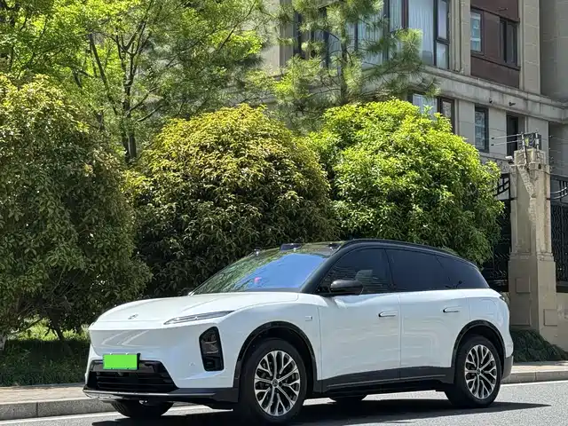 NIO NIO ES6