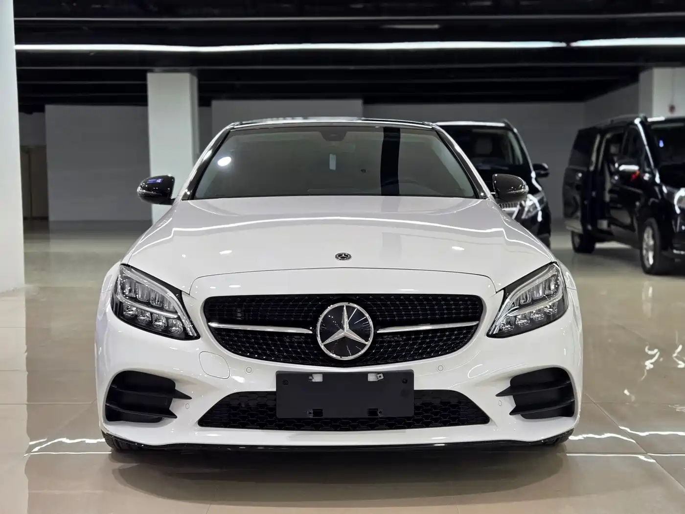 Фото 1 - Mercedes-Benz C-Class