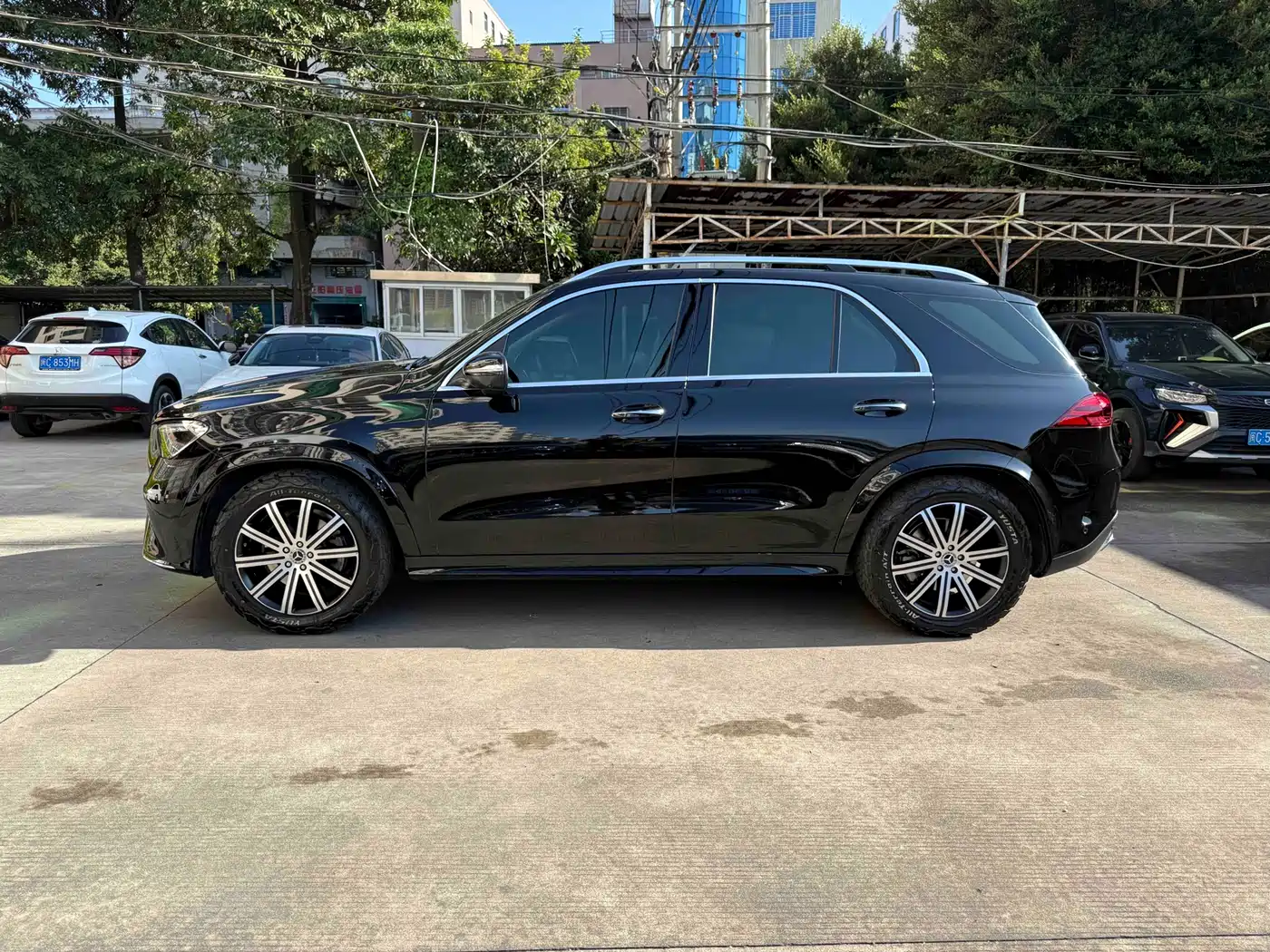 Mercedes-Benz GLE 2025 GLE 350 4MATIC Fashion фото 4