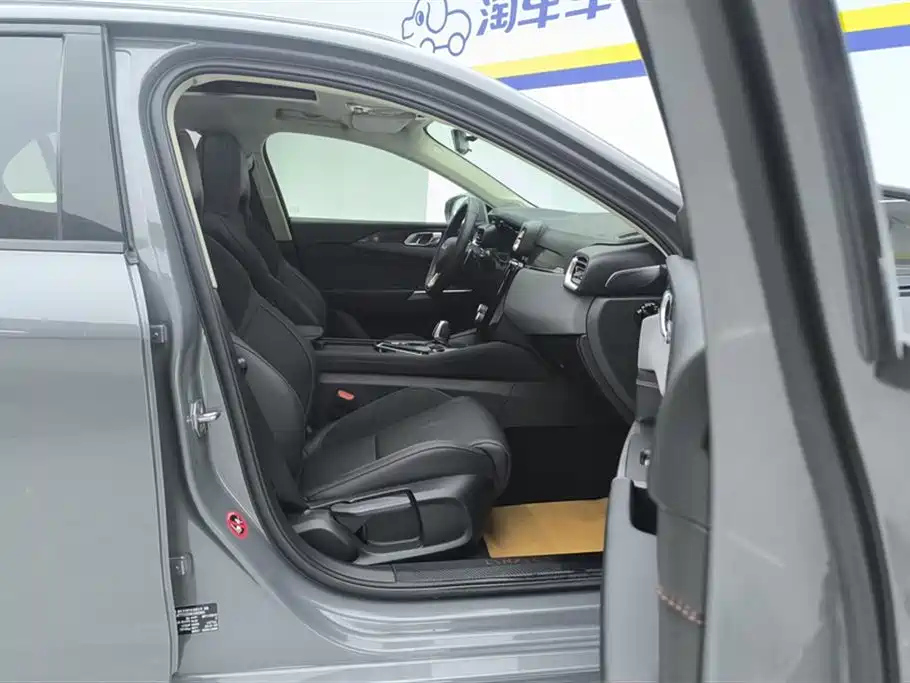 Lynk & Co 02 2019 1.5T DCT 2WD Power Edition China VI фото 8