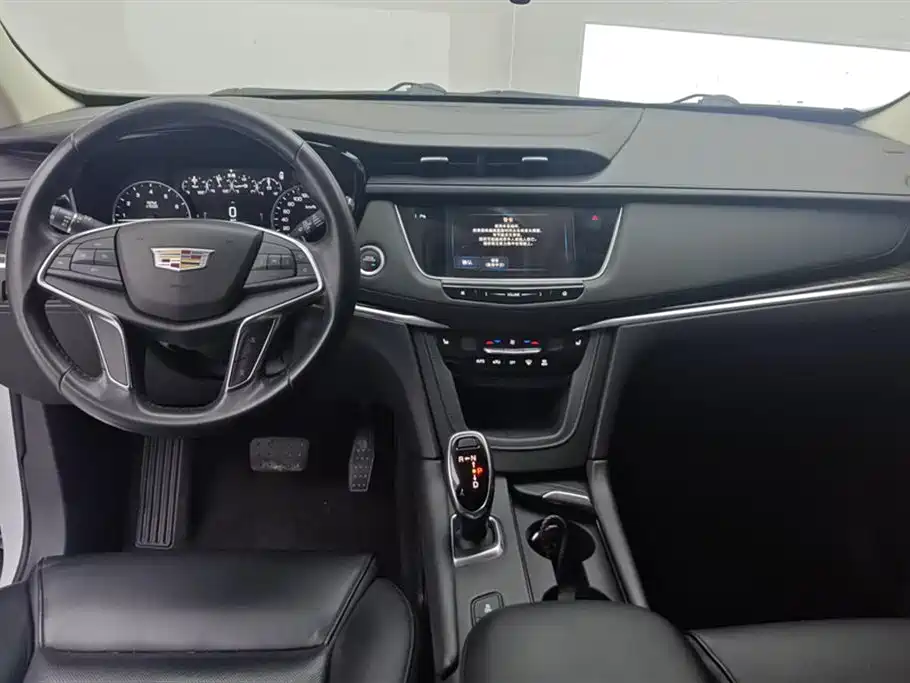 Cadillac XT5 2018 25T Luxury фото 12