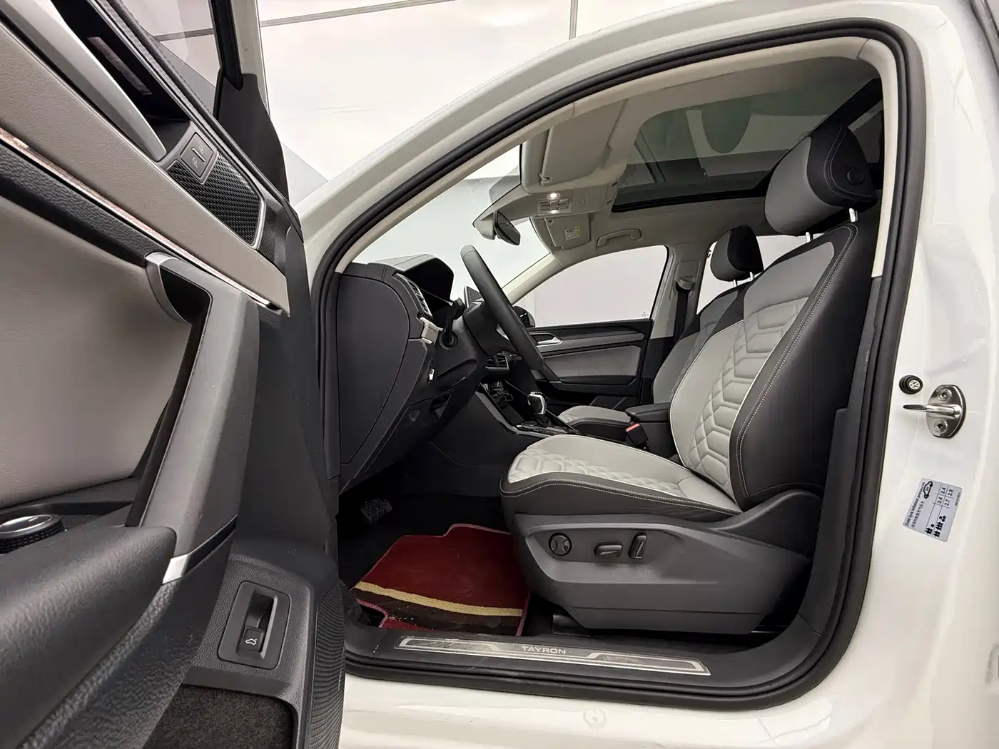 Volkswagen Tayron 2023 280TSI 2WD Luxury Plus Advanced Edition фото 11