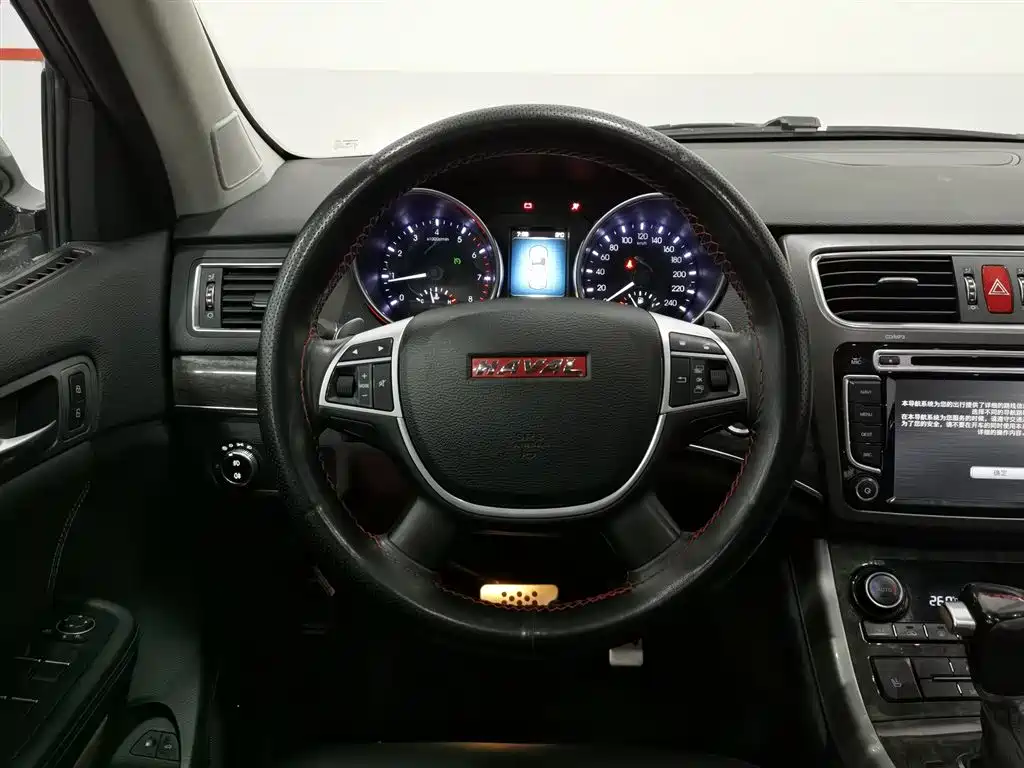 Haval H8 2015 2.0T 4WD Luxury фото 11