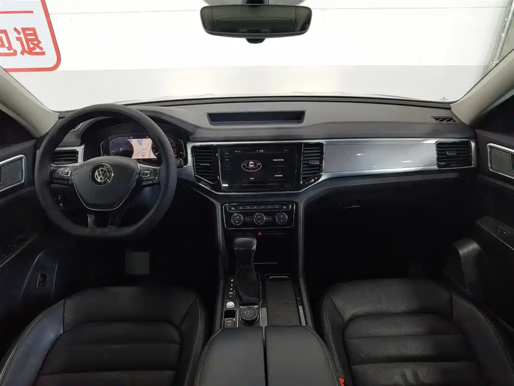 Volkswagen Teramont 2020 380TSI 4WD Luxury Edition China VI фото 5