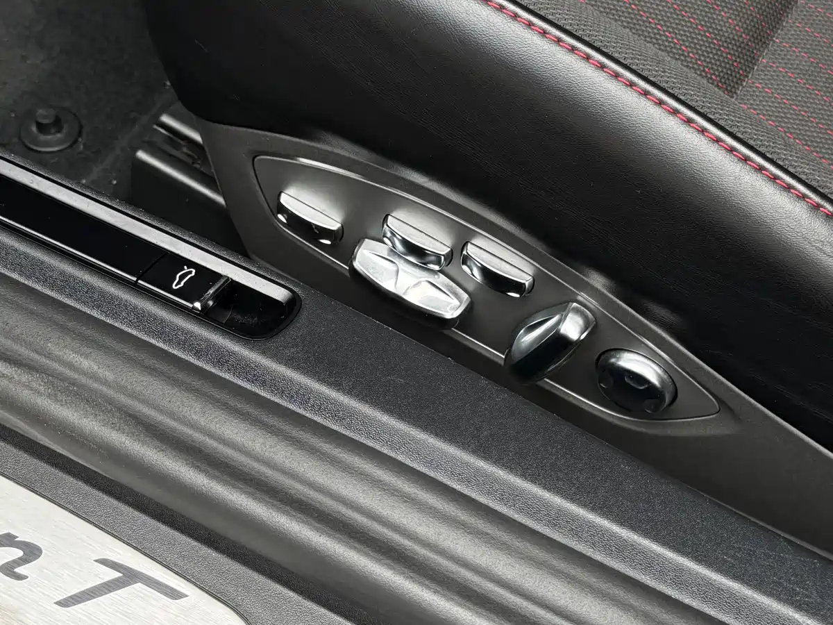 Porsche 718 2018 Cayman 2.0T фото 6
