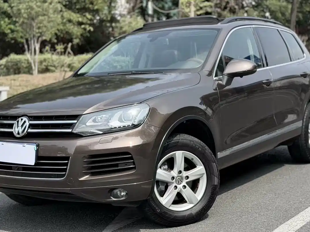 Volkswagen Touareg 2014 2011 3.0TSI Comfort