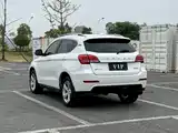 Фото 13 - Haval H2