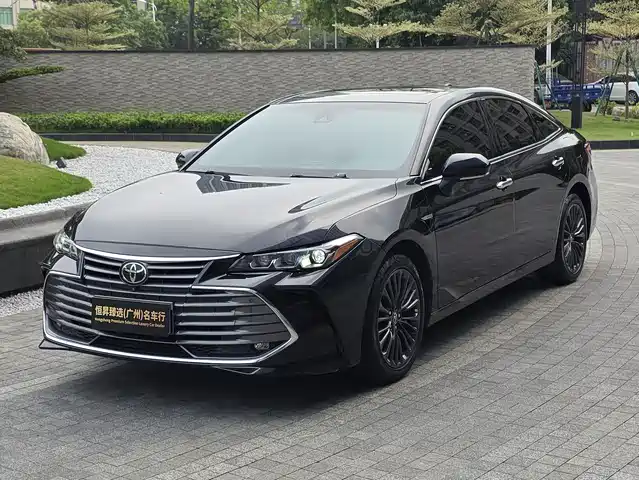 TOYOTA ASIAN DRAGON