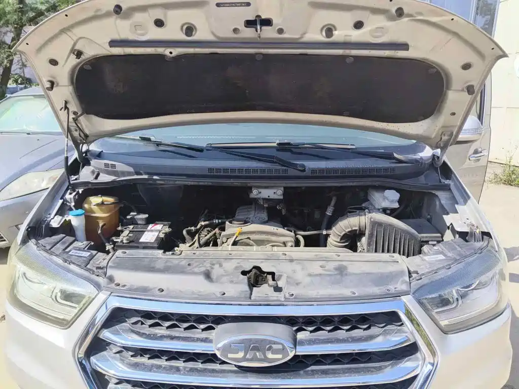 JAC Refine Refine M4 2018 2017 2.0T Manual Luxury