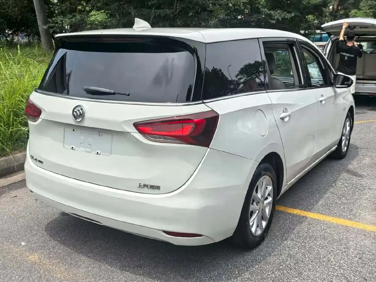 Buick GL6 2017 2018 18T 6-Seater Elite