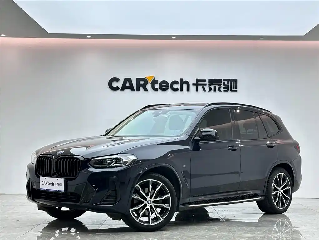 BMW X3 2022 xDrive30i Leading M Night Package