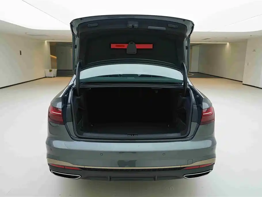 Audi A4L 2024 40 TFSI quattro RS Kit Speed Edition фото 6
