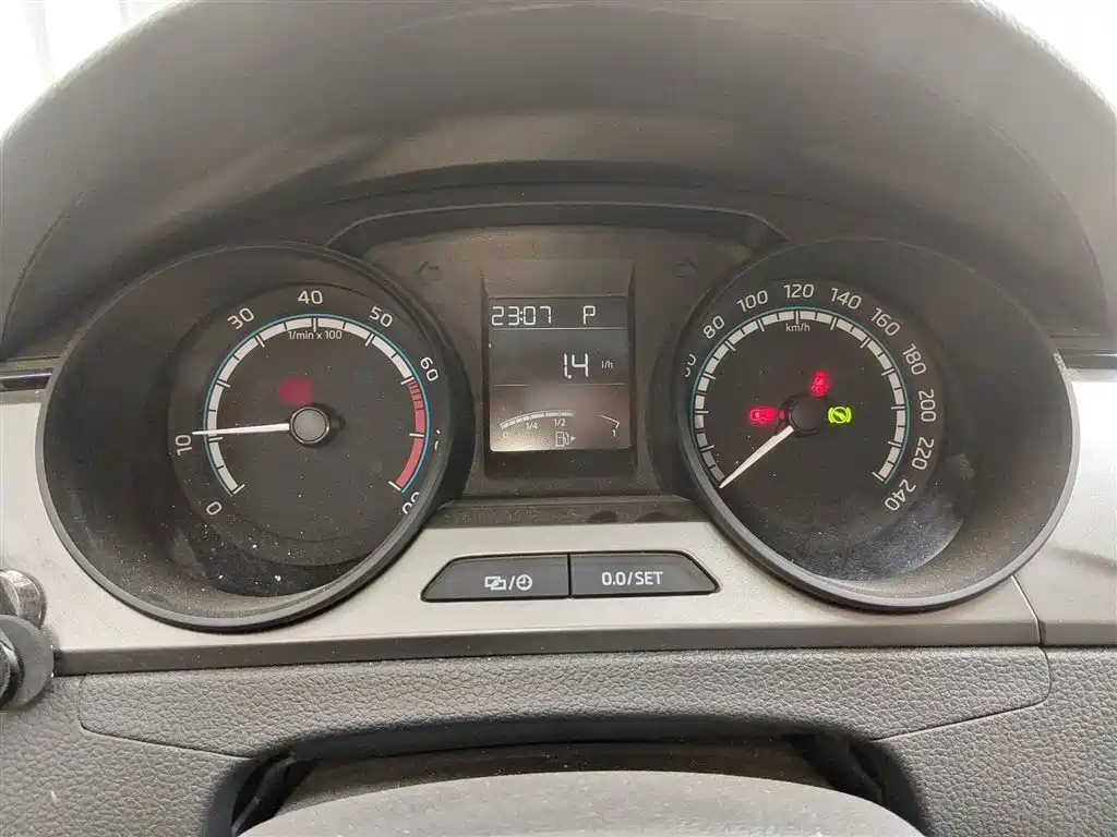 Škoda Rapid 2020 1.5L Auto Standard фото 4