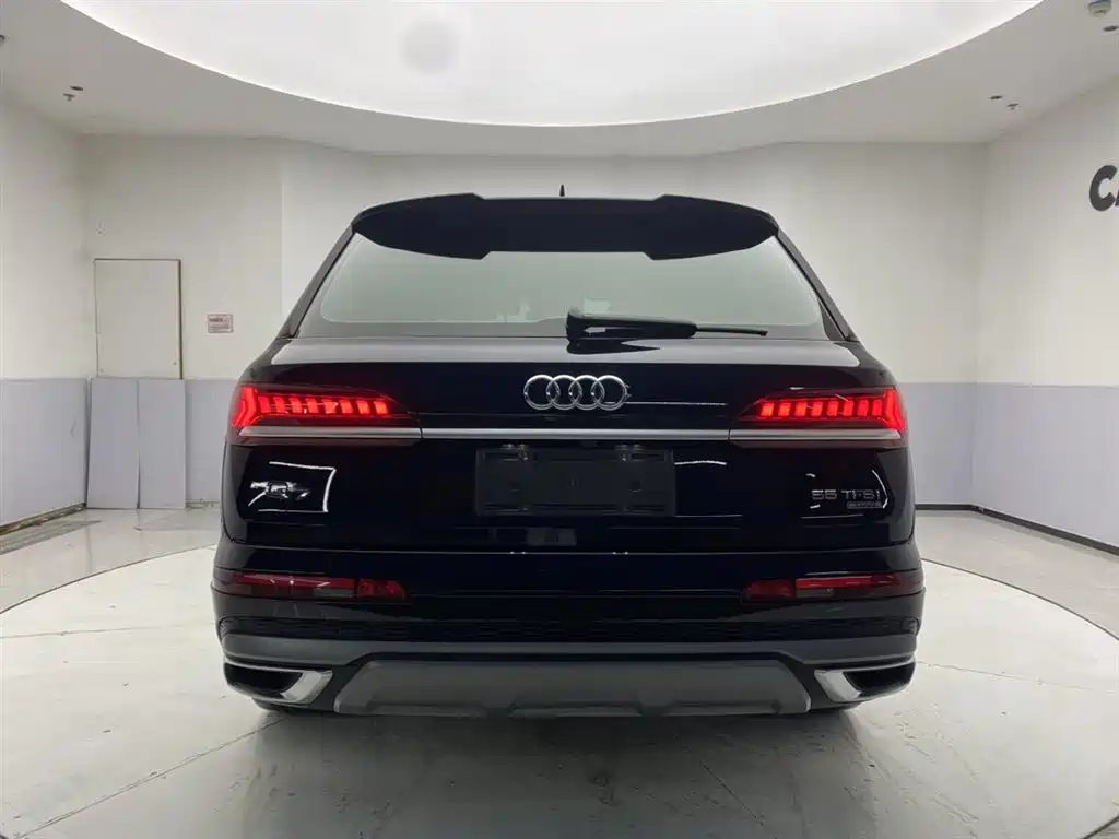 Audi Q7 2020 55 TFSI quattro S line Sport фото 6