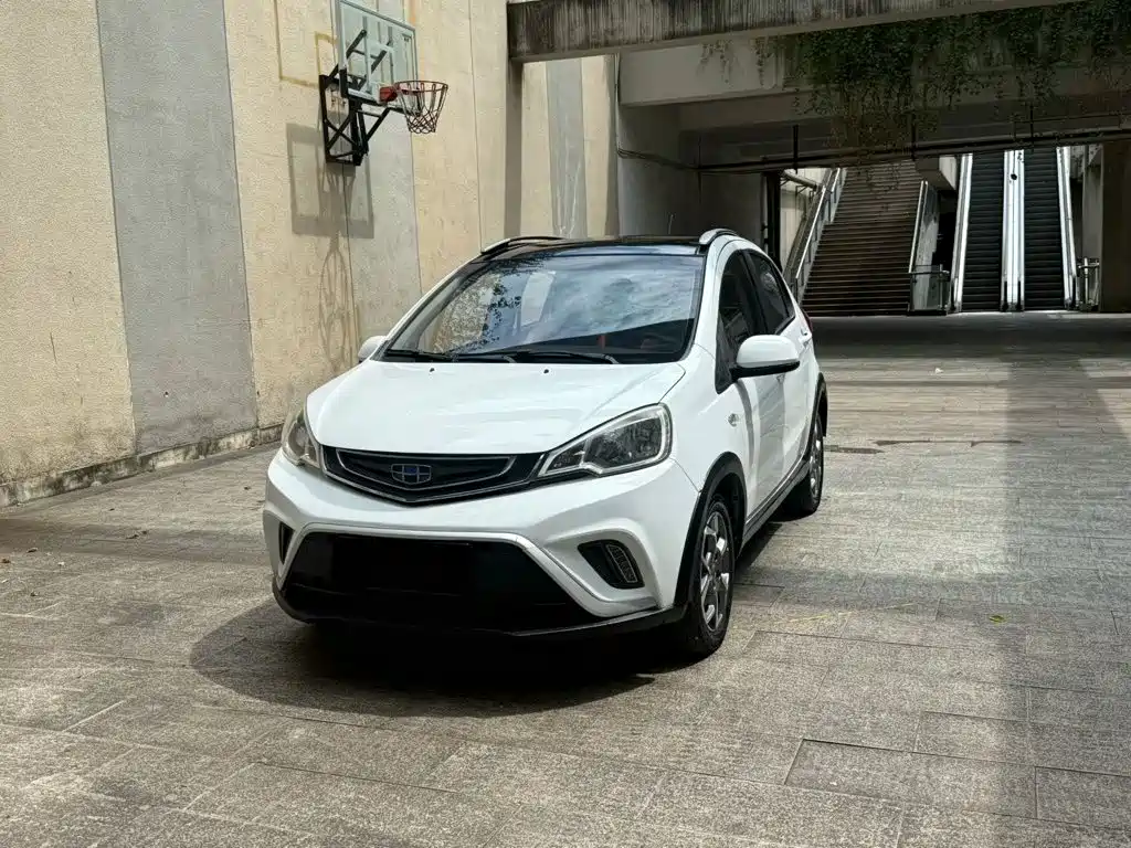 Geely Yuanjing X1 2018 2017 1.3L Auto Player Edition