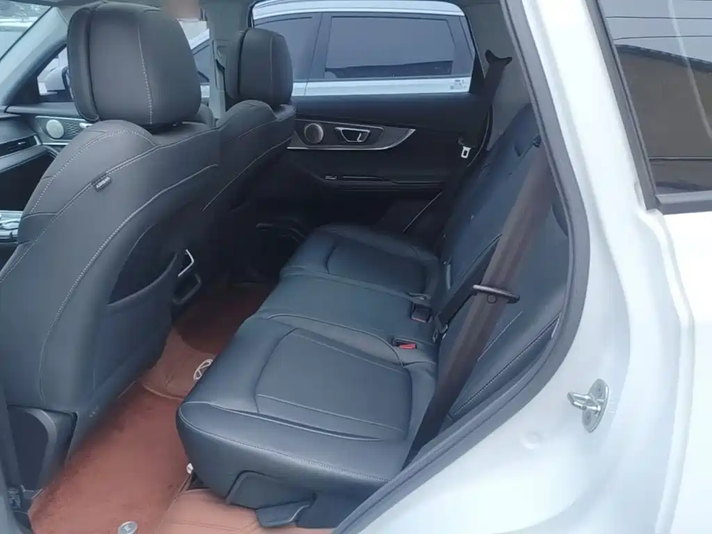 Chery Tiggo 8 PRO 2023 2024 Champion Edition 290T 2WD Shining 5-seater