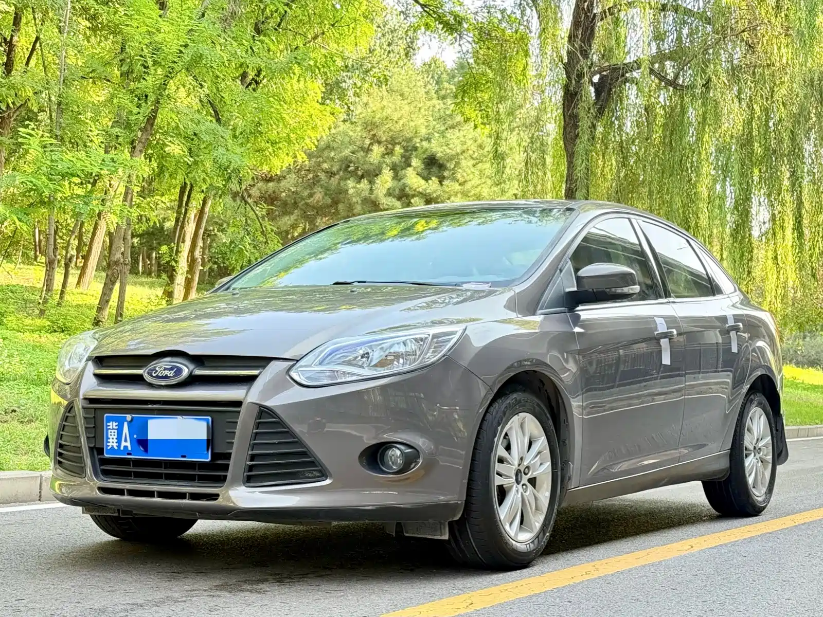 Фото 1 - Ford Focus