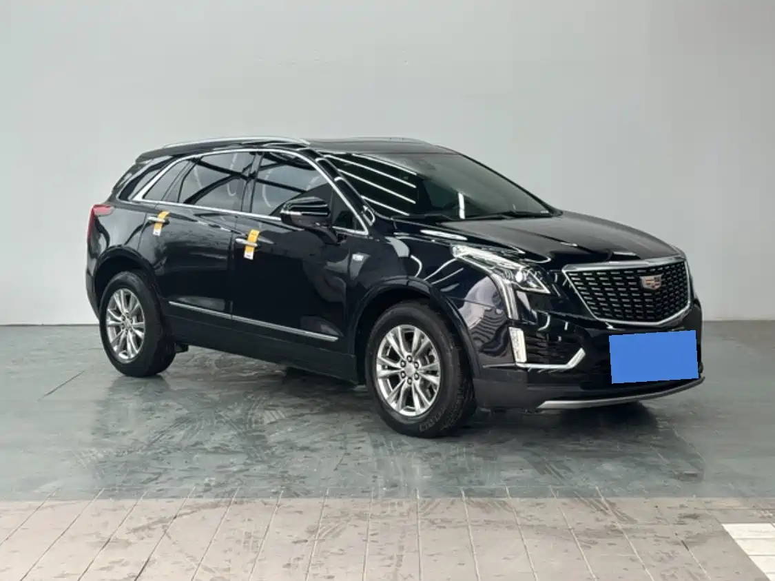CADILLAC XT5