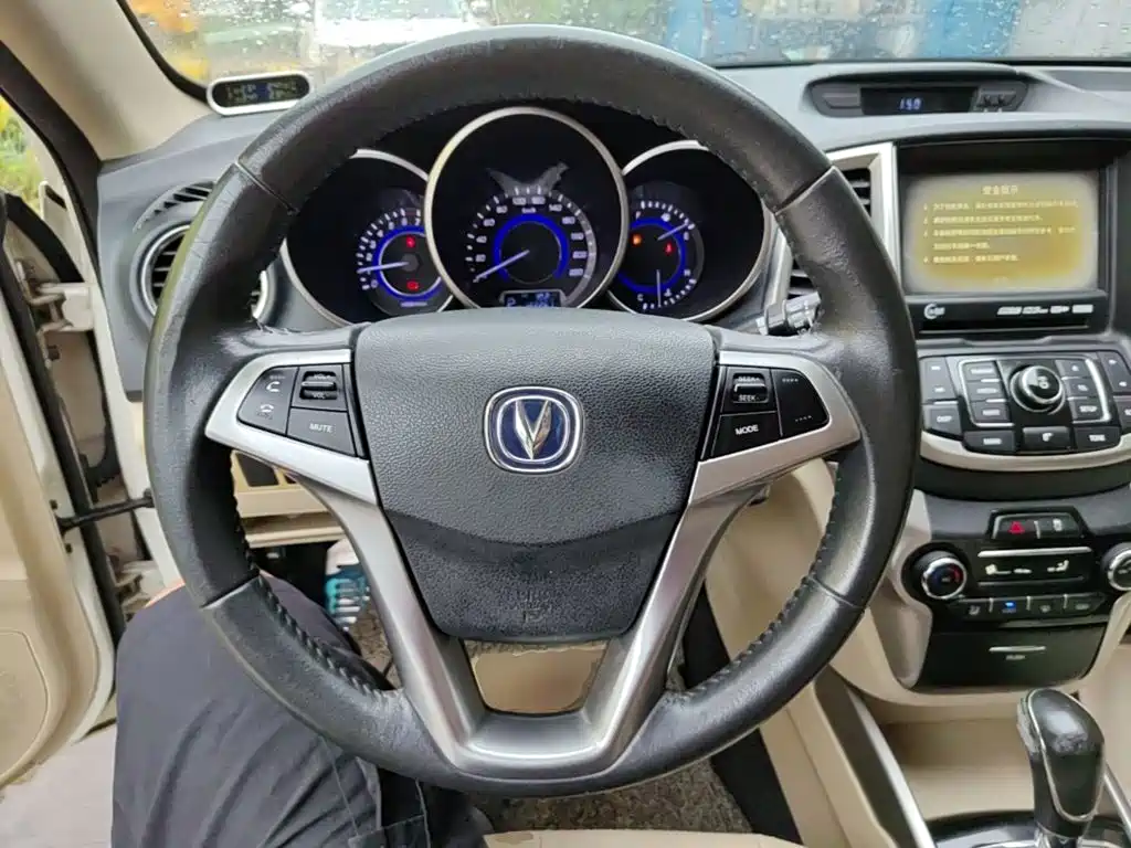 Changan Eado 2015 2015 1.6L Automatic Luxury
