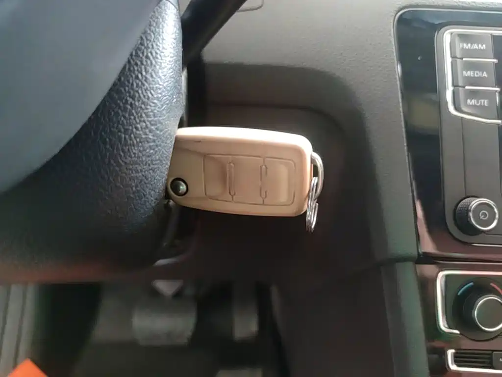Photo 9 - Volkswagen Santana