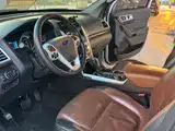 Photo 7 - Ford Explorer (Import)