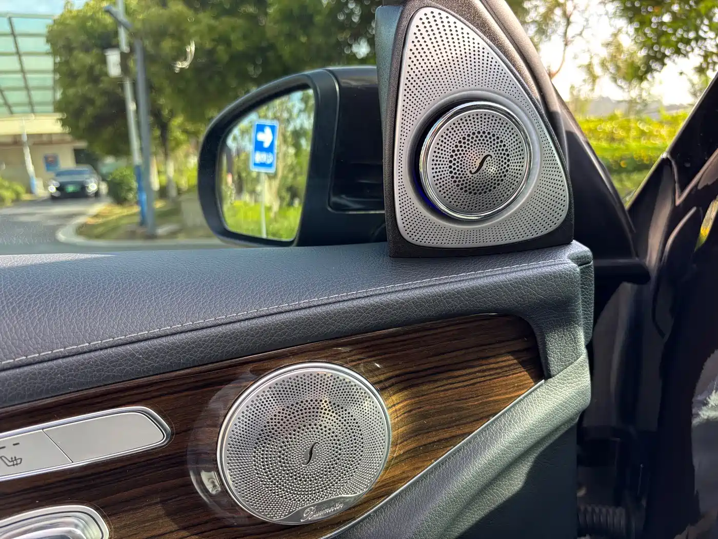 Mercedes-Benz GLC 2019 GLC 260 4MATIC Dynamic фото 17