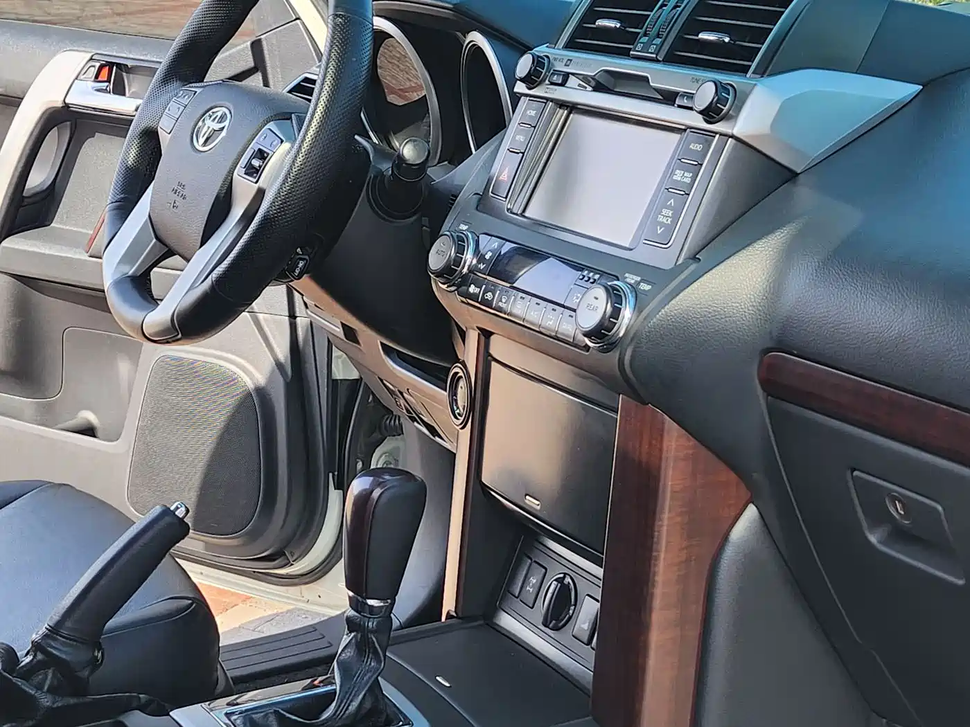 Toyota Prado 2016 3.5L Auto TX-L NAVI фото 7
