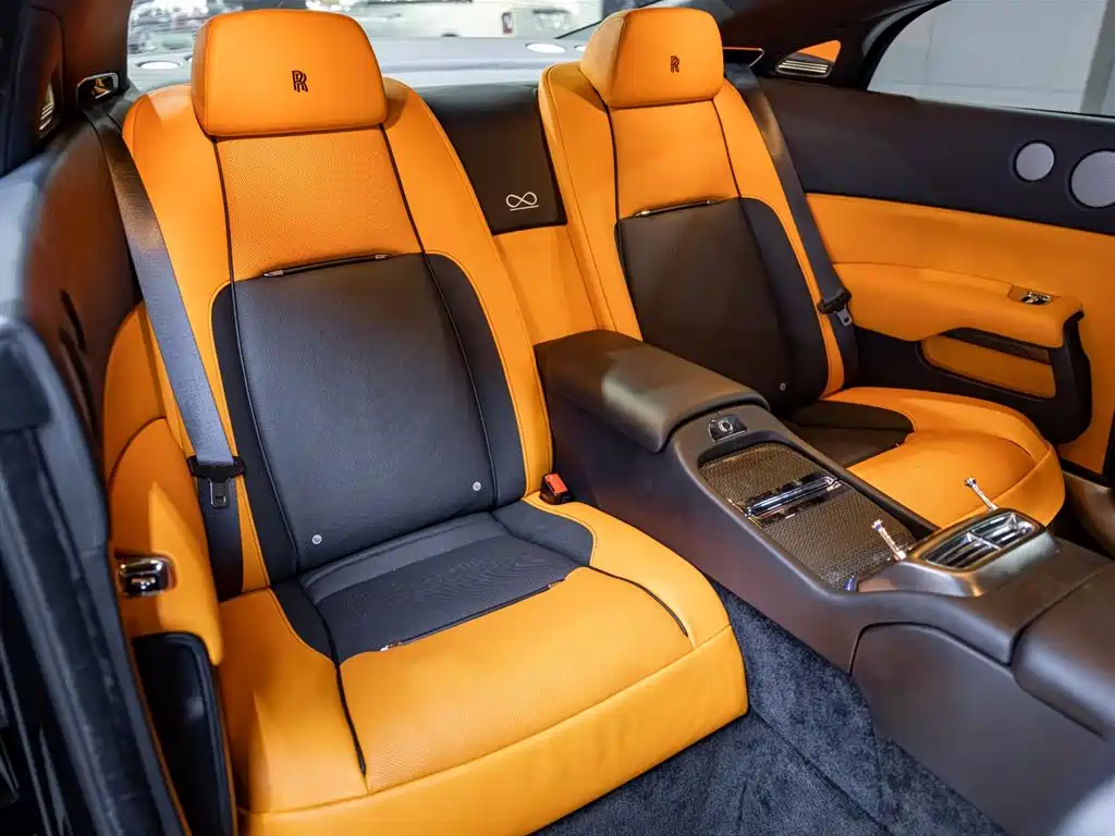 Rolls-Royce Wraith 2018 6.6T Black Badge фото 22