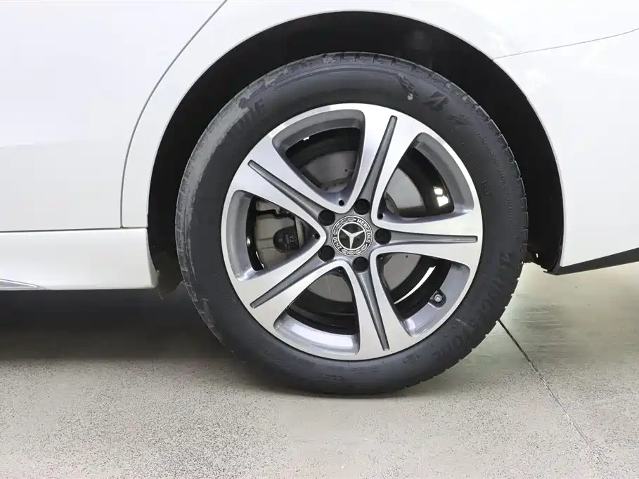 Mercedes-Benz C-Class 2022 Facelift C 200 L Sport фото 32