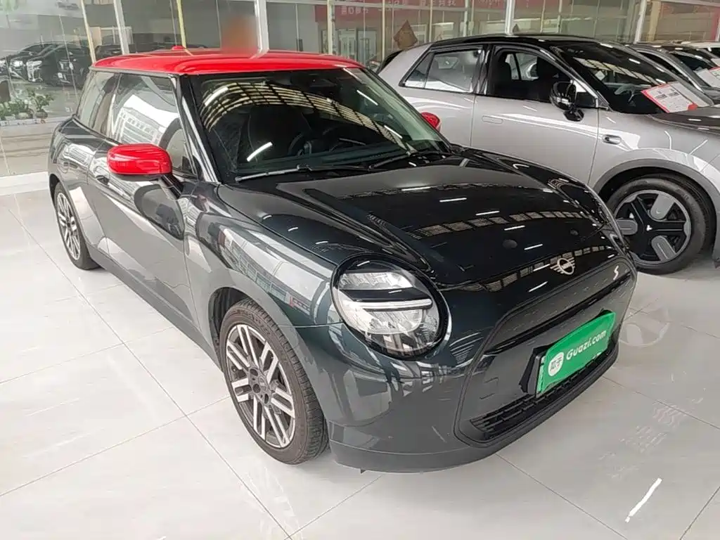 MINI Electric MINI COOPER 2025 2025 Model 456km COOPER E Classic