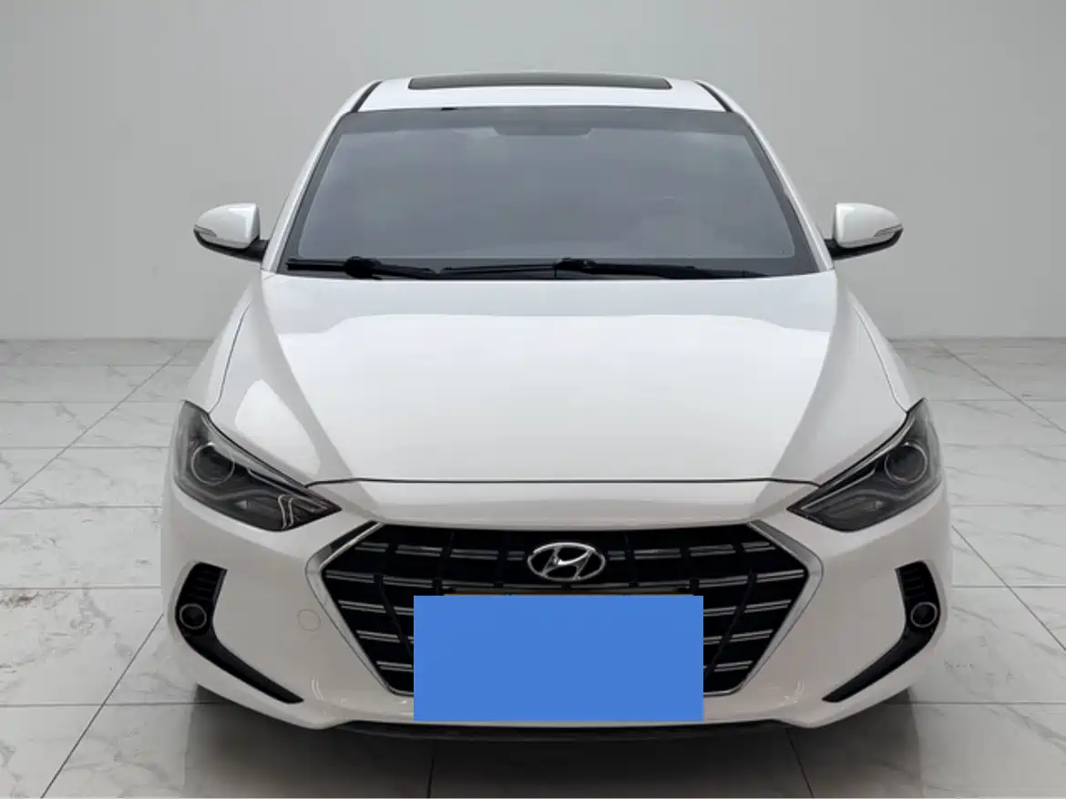 Hyundai Elantra 2019 1.4T Dual-clutch XuanDong·Vitality Type фото 4