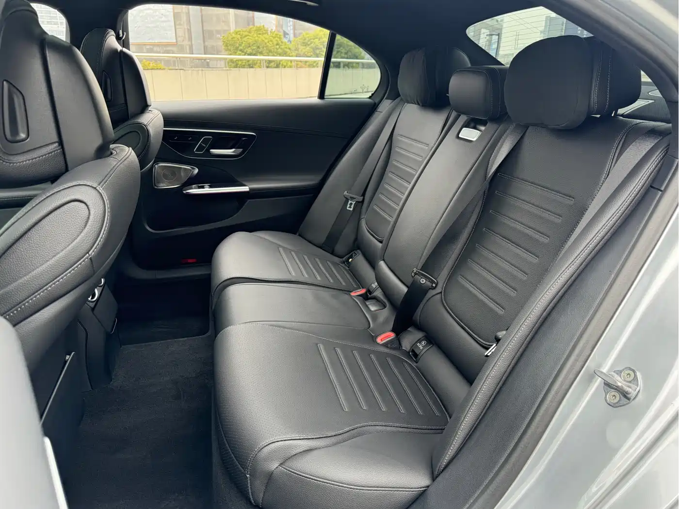 Mercedes-Benz C-Class 2023 C 260 L Night Edition Sport фото 7