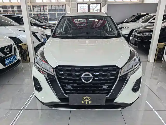 Nissan Kicks 2022 1.5L CVT XV Luxury Edition — фото 2