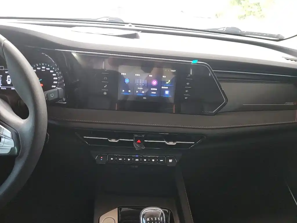 Changan Oshan X7 PLUS 2023 2022 1.5T Manual Premium