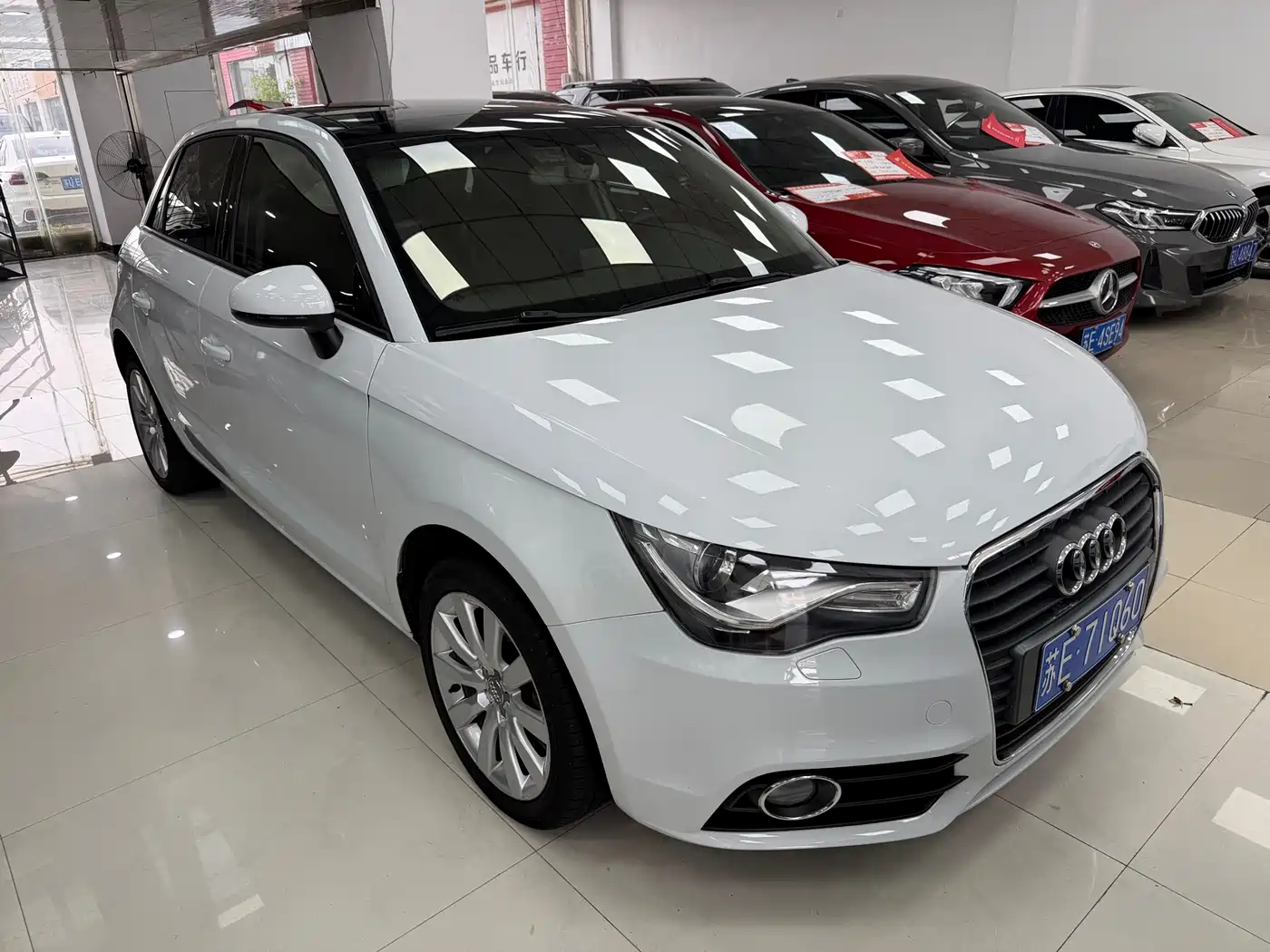 Audi A1 2015 2014 30 TFSI Sportback Comfort