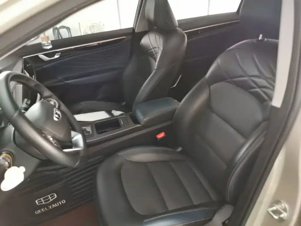 صورة 15 - Geely Emgrand GL
